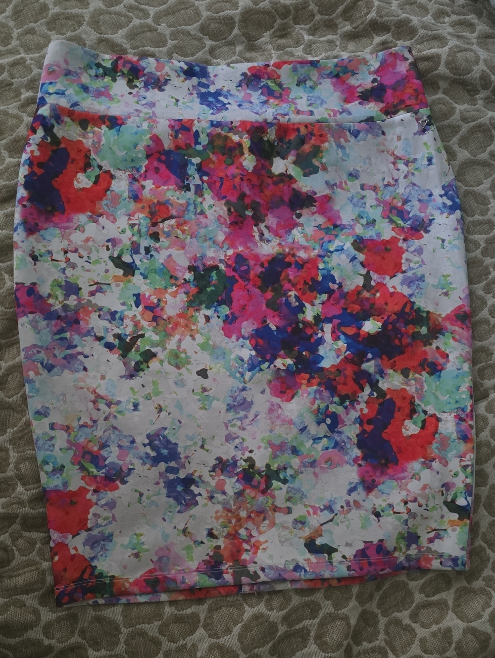 Thalia Sodi Multicolor Watercolor Pencil Skirt
